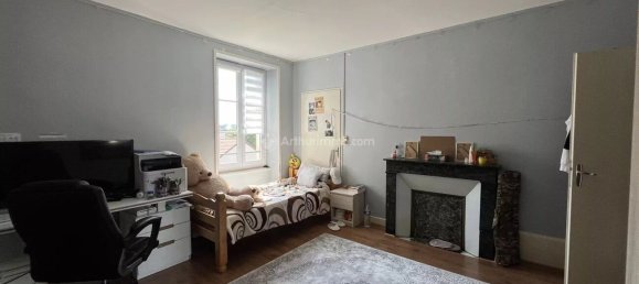 13-Zimmer Gebäude in Neufchateau, France, Nr. 255344 3