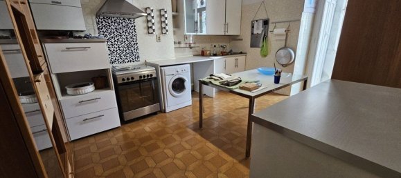 4 bedrooms Apartment in Savona, Italy No. 311958 8