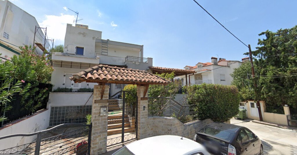 Коммерческая недвижимость с 3 спальнями в Panorama, Греция № 2476