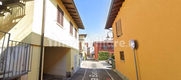 2 Schlafzimmer Wohnung in Brusaporto, Italy, Nr. 301929 5