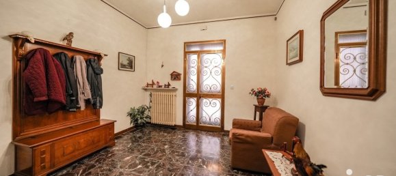 2 bedrooms Villa in Codigoro, Italy No. 153370 8