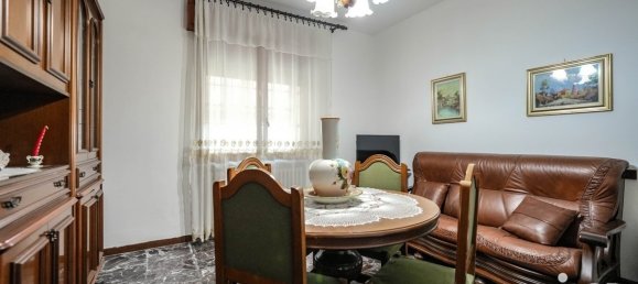 2 bedrooms Villa in Codigoro, Italy No. 153370 4