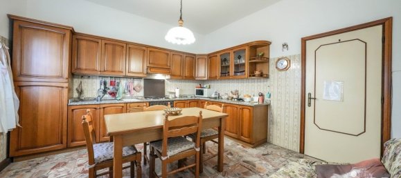 2 bedrooms Villa in Codigoro, Italy No. 153370 6