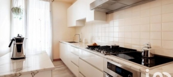 3 bedrooms Apartment in Bagnolet, France No. 348071 8