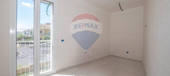 Квартира с 6 комнатами в Сиракузы, Италия № 242642 44