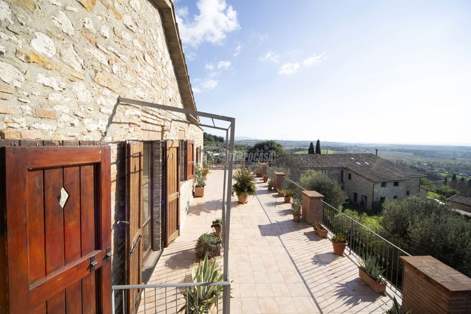 6غرفة فيلا في Corciano, Italy رقم 84016