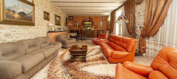 6غرفة فيلا في Corciano, Italy رقم 84016 21