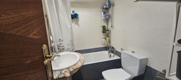 4 chambres Appartement à Basque Autonomous Community, Spain No. 148143 27