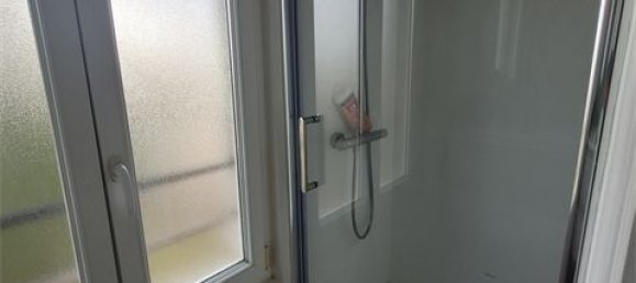 Apartamento de 2 dormitorios en Luneville, France No. 152028 2