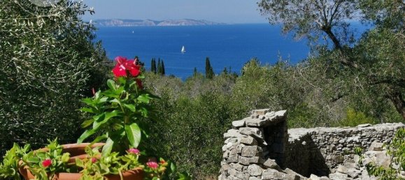 3 bedrooms Commercial property in Corfu, Greece No. 5044 4