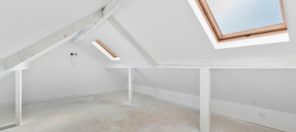 Casa de 3 dormitorios en Saint-Germain-en-Laye, France No. 322758 10