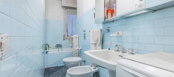 2-salle Appartement à Milan, Italy No. 241331 16