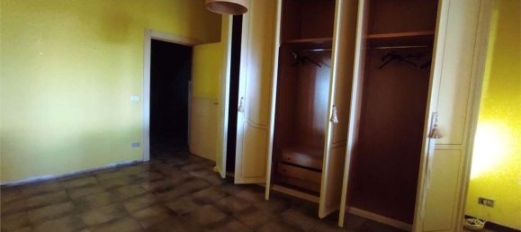 11غرفة شقة في Morrovalle, Italy رقم 152337 9