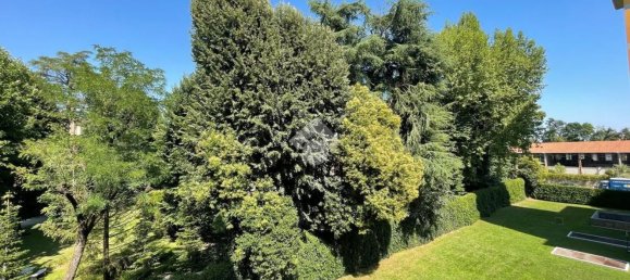 Apartamento de 3 habitaciónes en Monza, Italy No. 271916 5