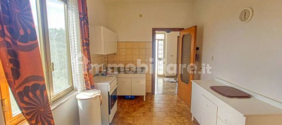 9 غرف نوم فيلا في Civitella Messer Raimondo, Italy رقم 174529 33