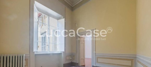 5 rooms Apartment in Lucca, Italy No. 269194 12