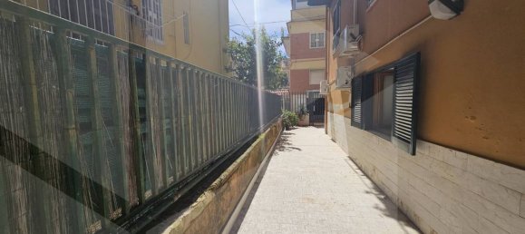 2 chambres Appartement à Pozzuoli, Italy No. 34445 12