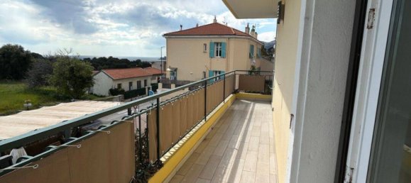 2 bedrooms Apartment in Roquebrune-Cap-Martin, France No. 333185 5