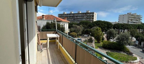 2 bedrooms Apartment in Roquebrune-Cap-Martin, France No. 333185 4