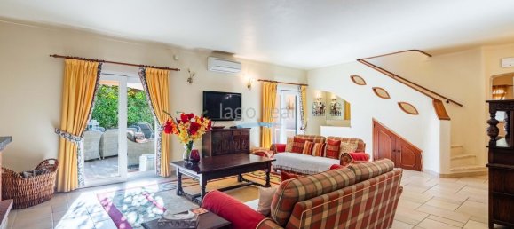 4 chambres Villa à Quarteira, Portugal No. 103632 2