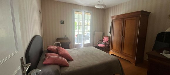 2 bedrooms House in Bonchamp-les-Laval, France No. 357799 5