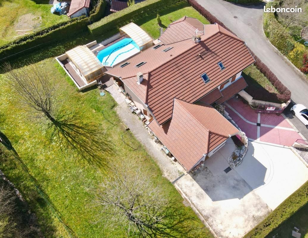 Villa T6 em Alby-sur-Cheran, France N.º 289980