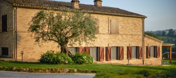 14 bedrooms Castles in Ponzano di Fermo, Italy No. 52347 5