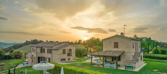 14 bedrooms Castles in Ponzano di Fermo, Italy No. 52347 3