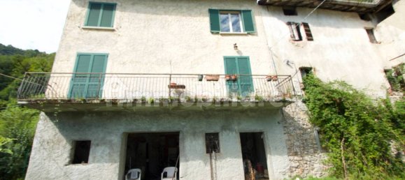 5 bedrooms Villa in Oliveto Lario, Italy No. 285515 2