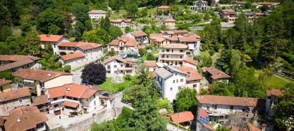 2-salle Appartement à Cittiglio, Italy No. 26383 22