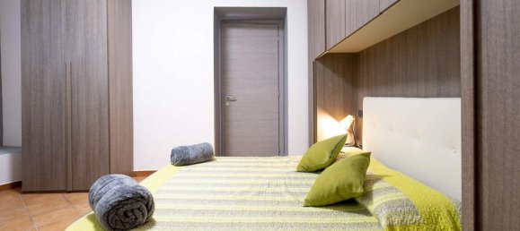 2-salle Appartement à Cittiglio, Italy No. 26383 13