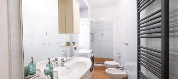 2-salle Appartement à Cittiglio, Italy No. 26383 20