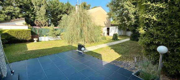 Casa de 2 dormitorios en Sevran, France No. 315584 9