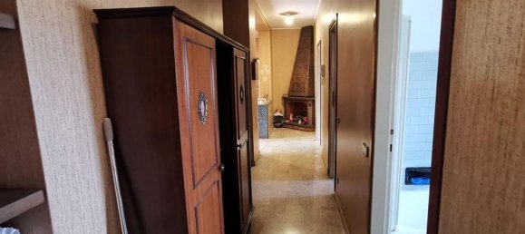 Apartamento de 4 divisões em Milan, Italy N.º 241054 10