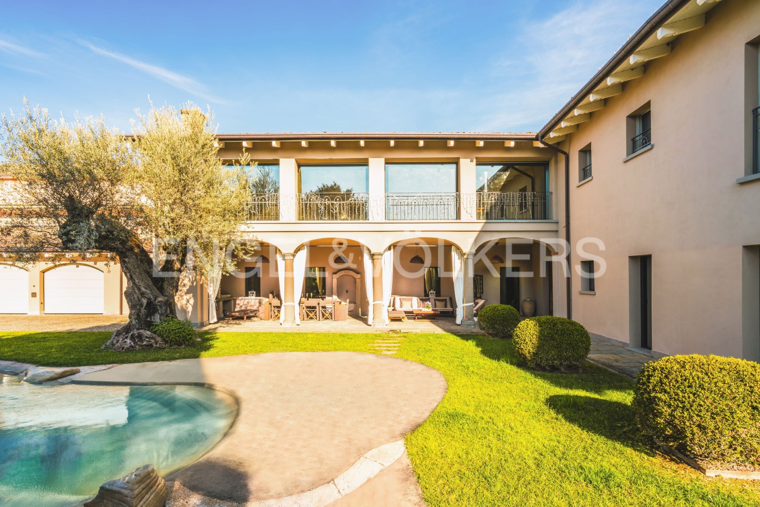 Casa T5 em Adro, Italy N.º 126697