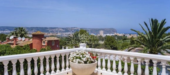 Villa de 4 dormitorios en Alicante, Spain No. 32720 36