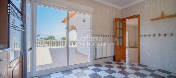 Villa de 4 dormitorios en Alicante, Spain No. 32720 11