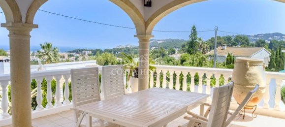 Villa de 4 dormitorios en Alicante, Spain No. 32720 45