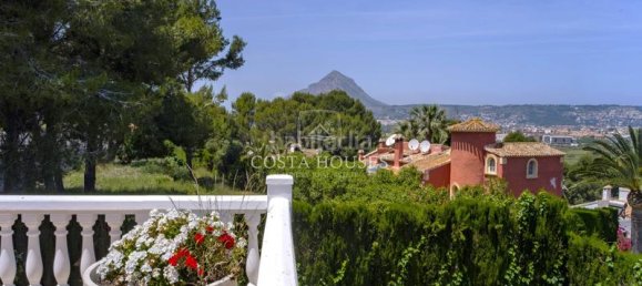 Villa de 4 dormitorios en Alicante, Spain No. 32720 13