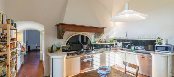 5 Schlafzimmer Villa in Vinci, Italy, Nr. 60021 23