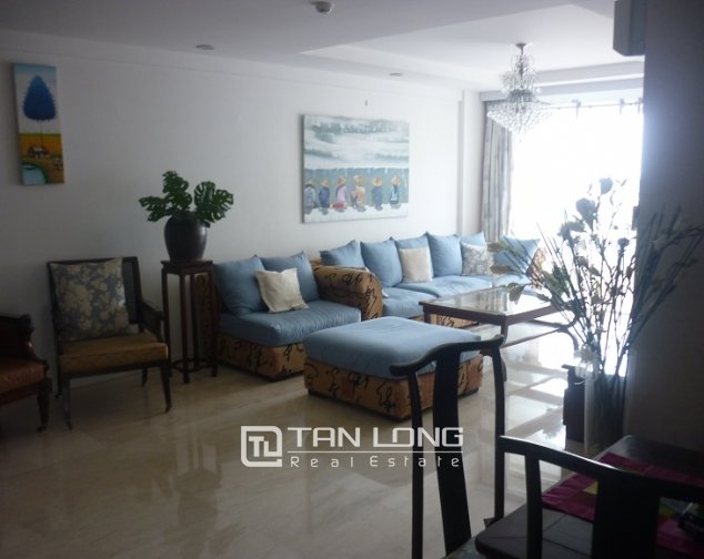 4 bedrooms Apartment in Tay Ho, Vietnam No. 2161