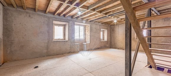 5 bedrooms House in Lisbon, Portugal No. 48909 12