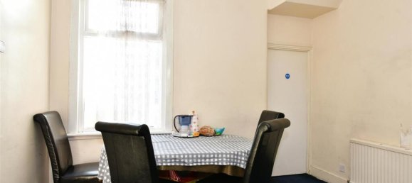 Casa T3 em London, United Kingdom N.º 4150 6