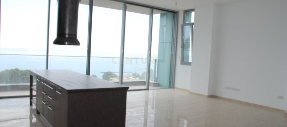 Apartamento de 3 dormitorios en Agios Tychonas, Cyprus No. 4222 2