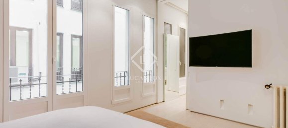 3 bedrooms Apartment in Madrid, Spain No. 134432 19