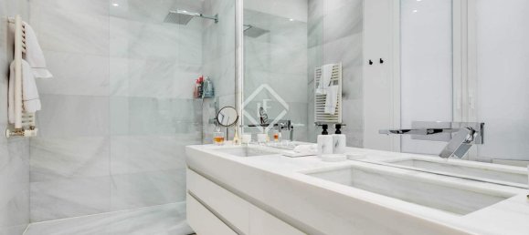 3 bedrooms Apartment in Madrid, Spain No. 134432 22