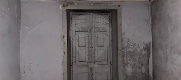 517m² Building in Torres Vedras, Portugal No. 310292 5