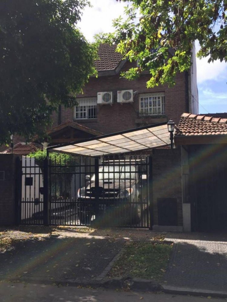 3 bedrooms Apartment in San Isidro, Argentina No. 19753