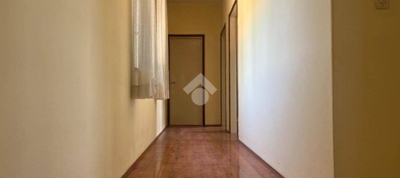 3 Schlafzimmer Haus in Udine, Italy, Nr. 286428 16