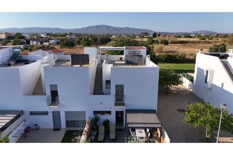 3 Schlafzimmer Haus in Quelfes, Portugal, Nr. 221762